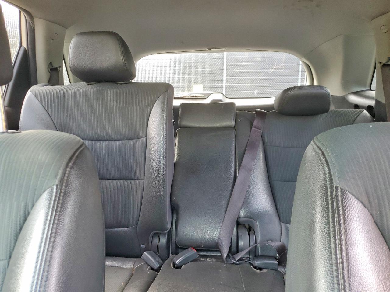 2011 KIA SORENTO