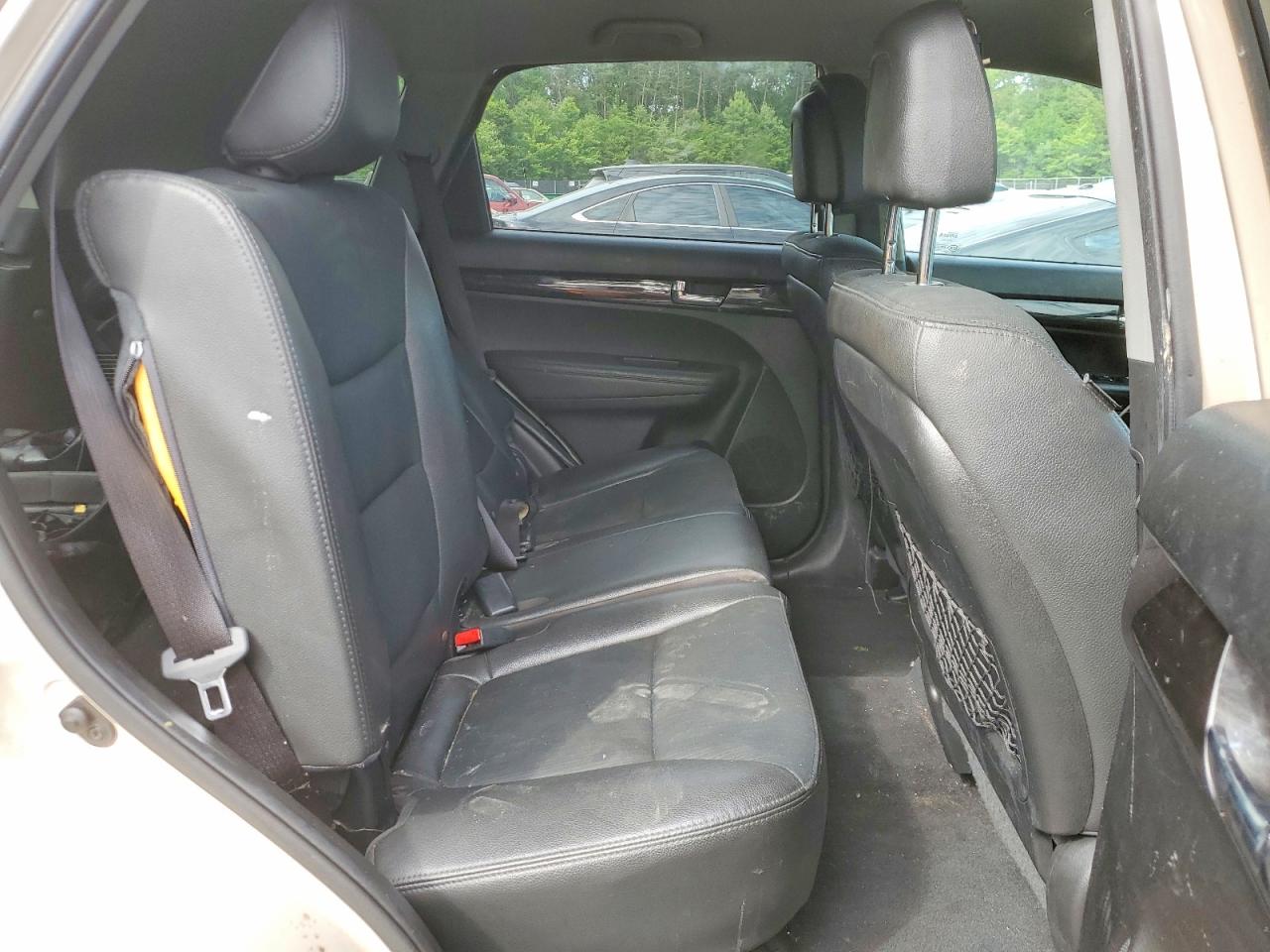 2011 KIA SORENTO