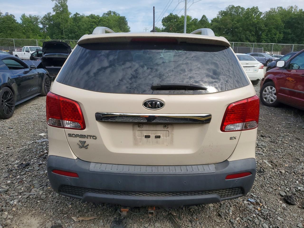 2011 KIA SORENTO