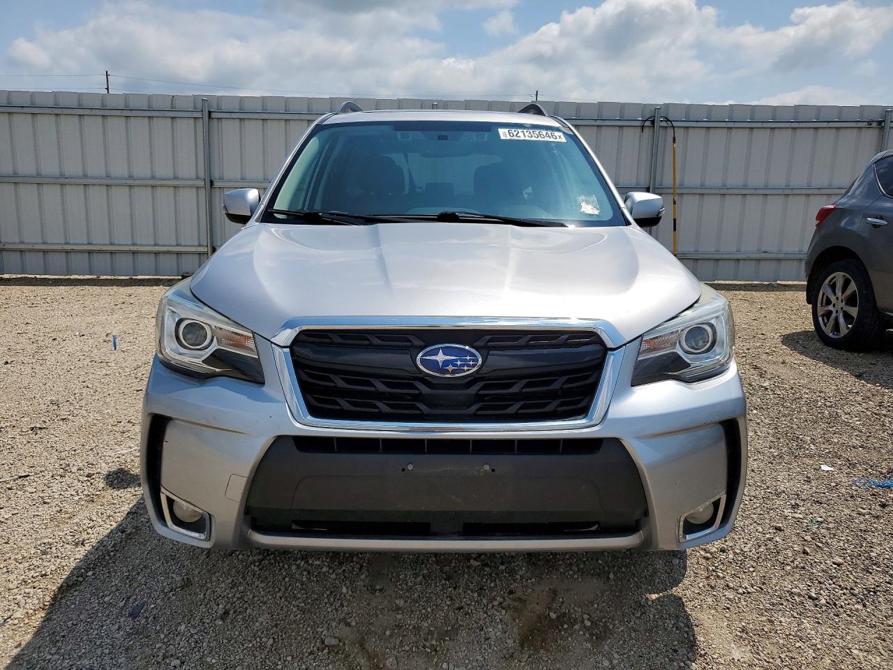 2017 SUBARU FORESTER