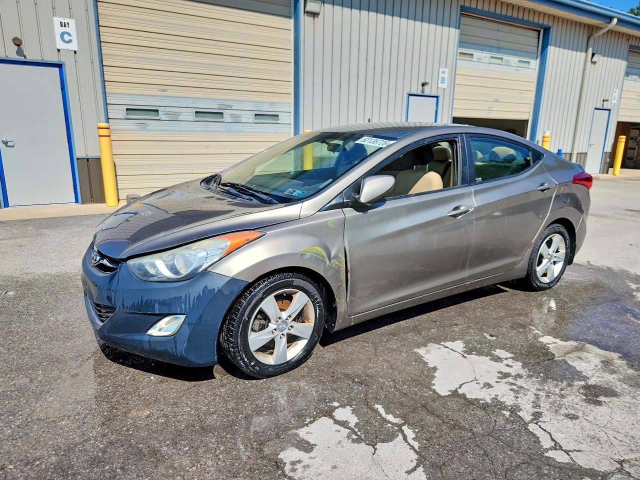 2013 HYUNDAI ELANTRA