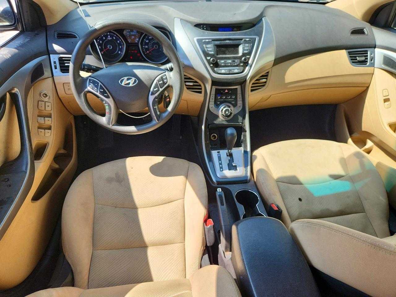2013 HYUNDAI ELANTRA