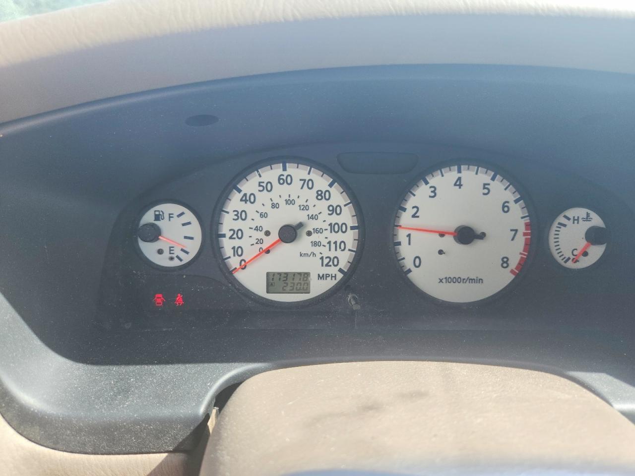 2001 NISSAN PATHFINDER