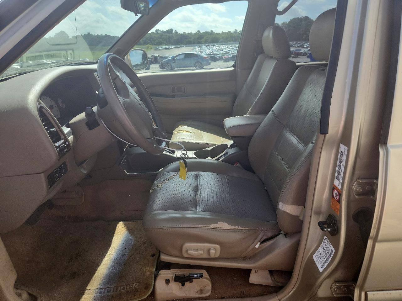 2001 NISSAN PATHFINDER