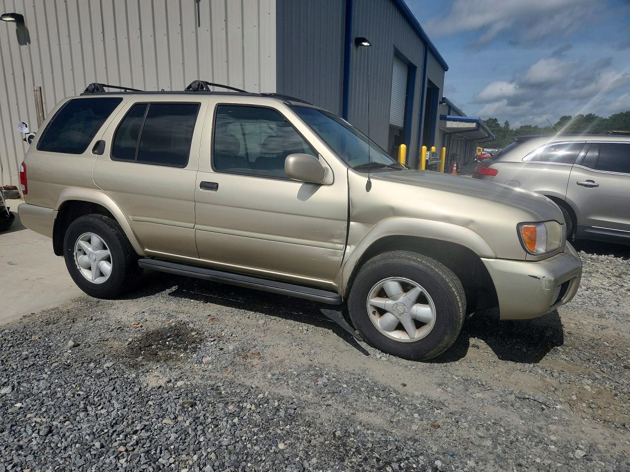 2001 NISSAN PATHFINDER