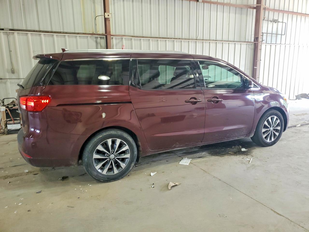 2016 KIA SEDONA