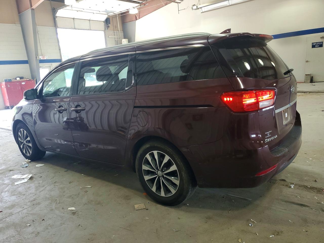 2016 KIA SEDONA