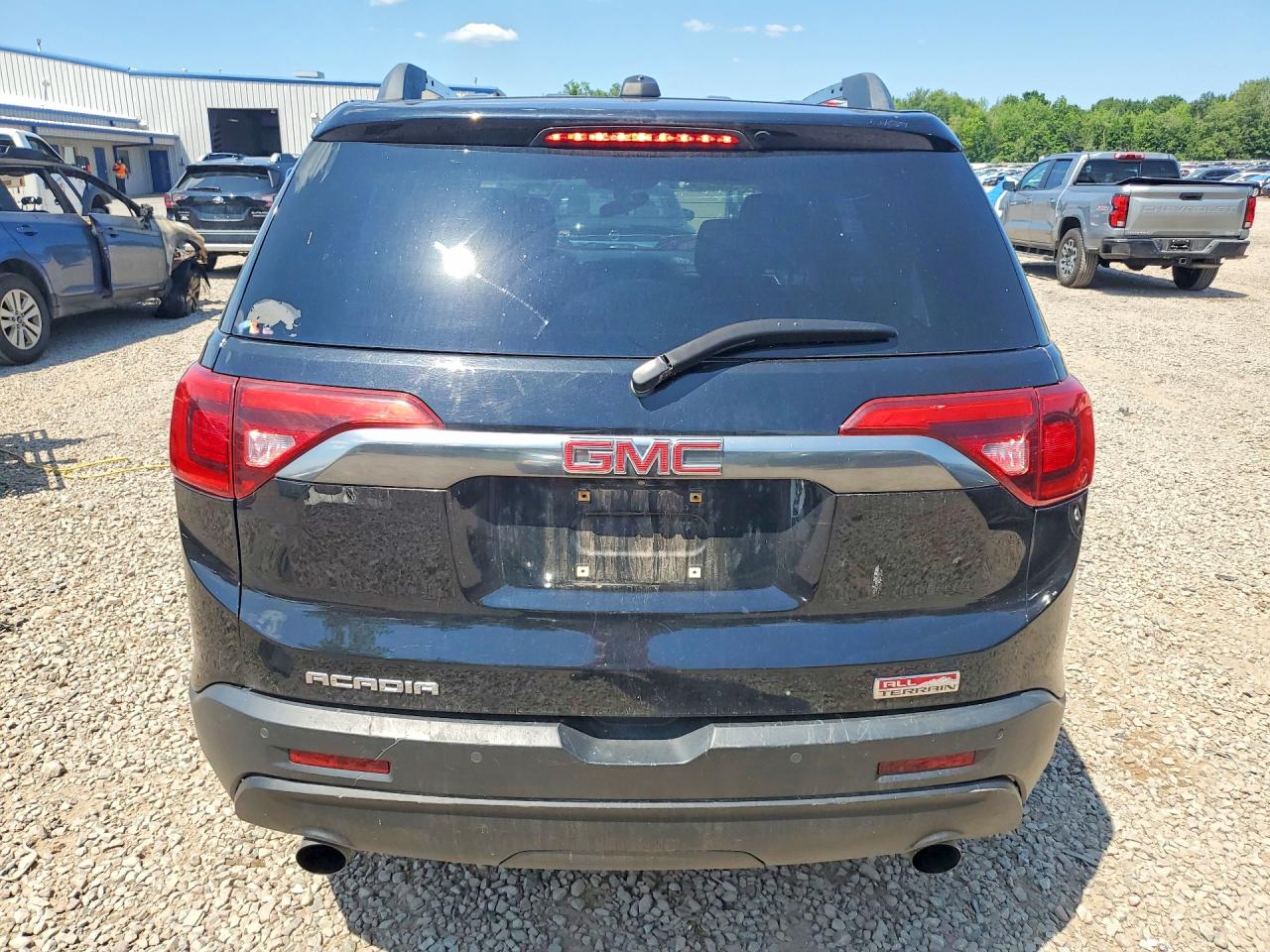 2017 GMC ACADIA