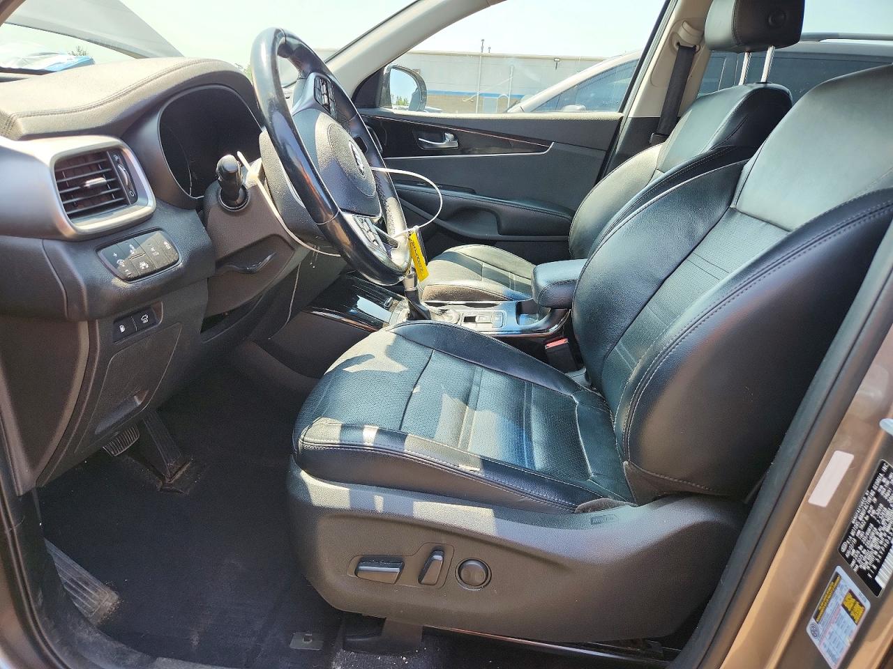 2019 KIA SORENTO