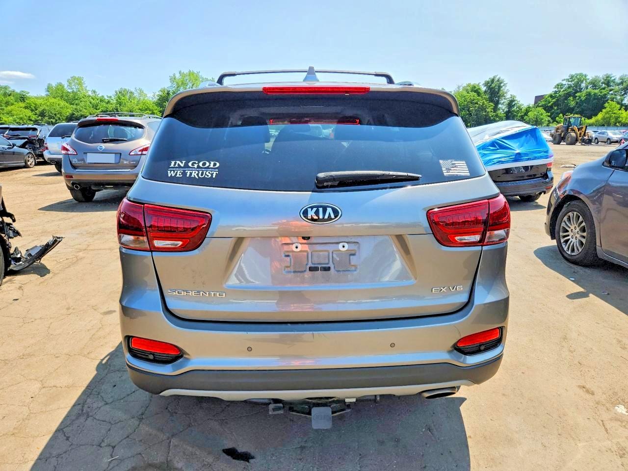2019 KIA SORENTO