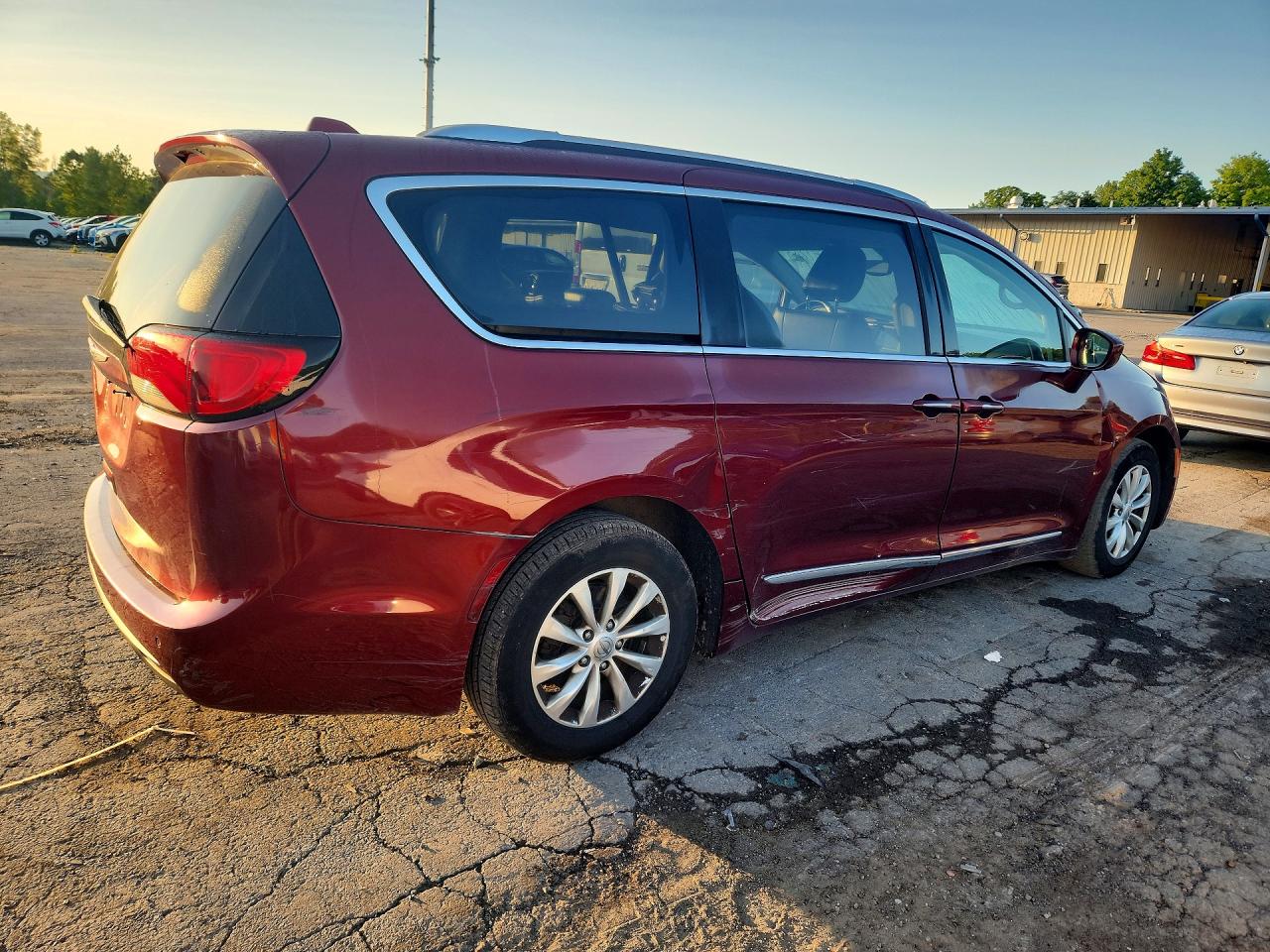 2019 CHRYSLER PACIFICA