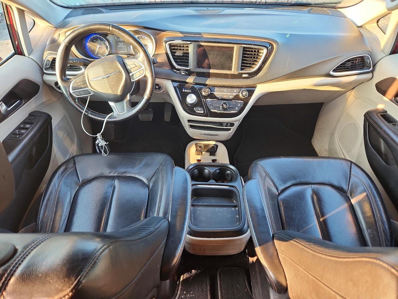 2019 CHRYSLER PACIFICA