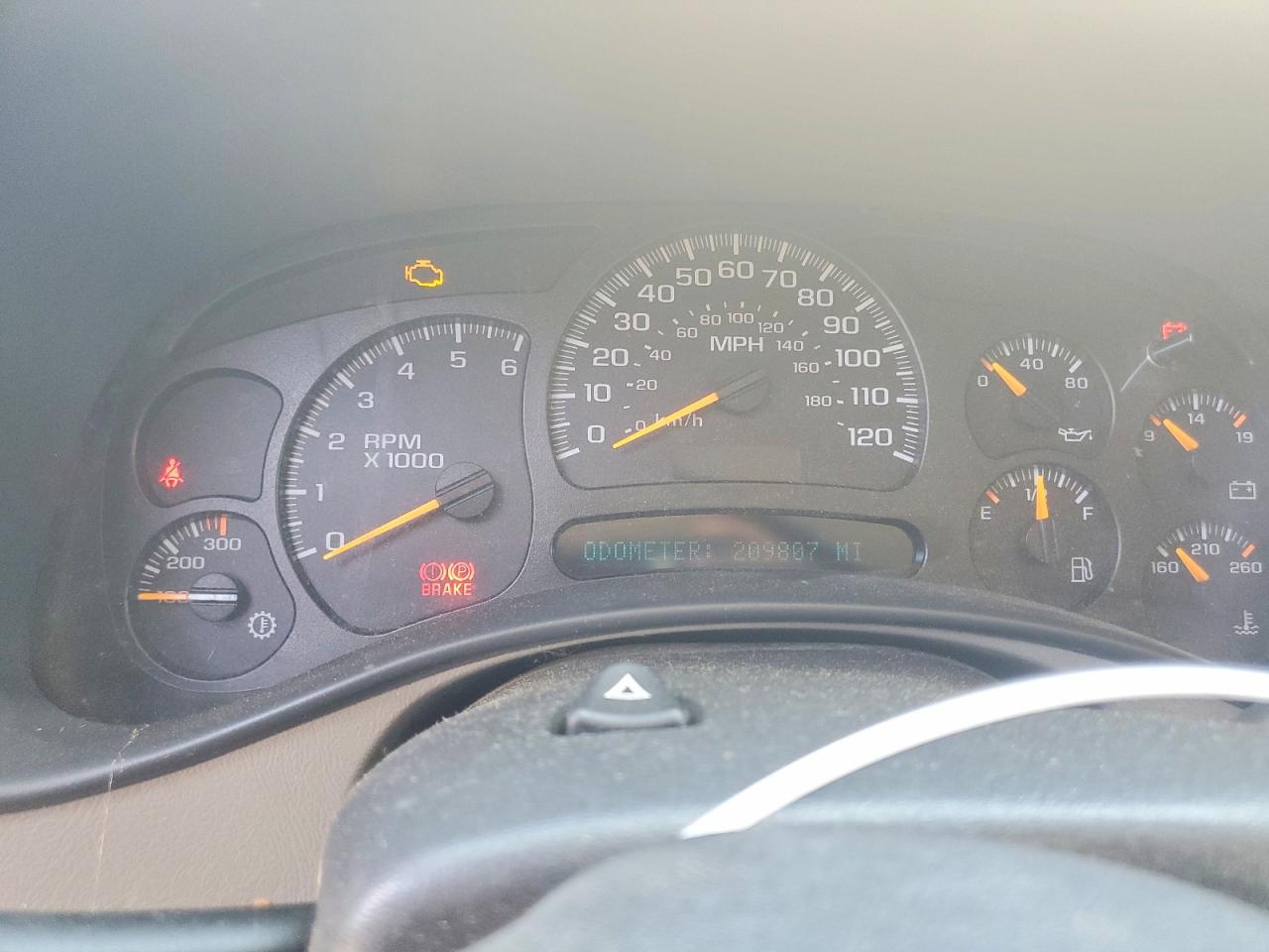2004 GMC SIERRA