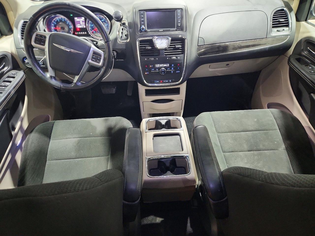 2012 CHRYSLER MINIVAN