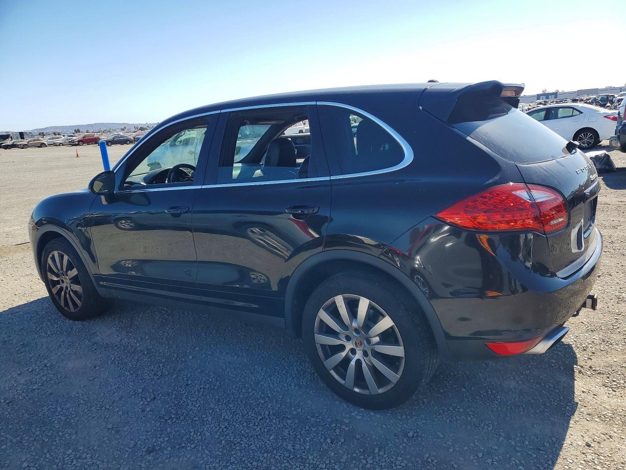 2013 PORSCHE CAYENNE