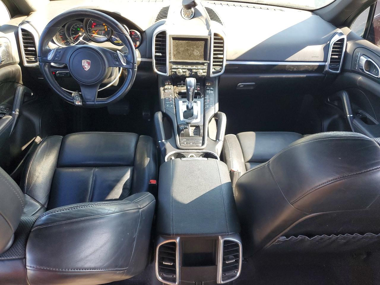 2013 PORSCHE CAYENNE