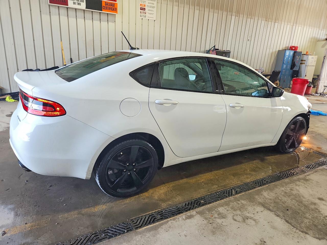 2016 DODGE DART