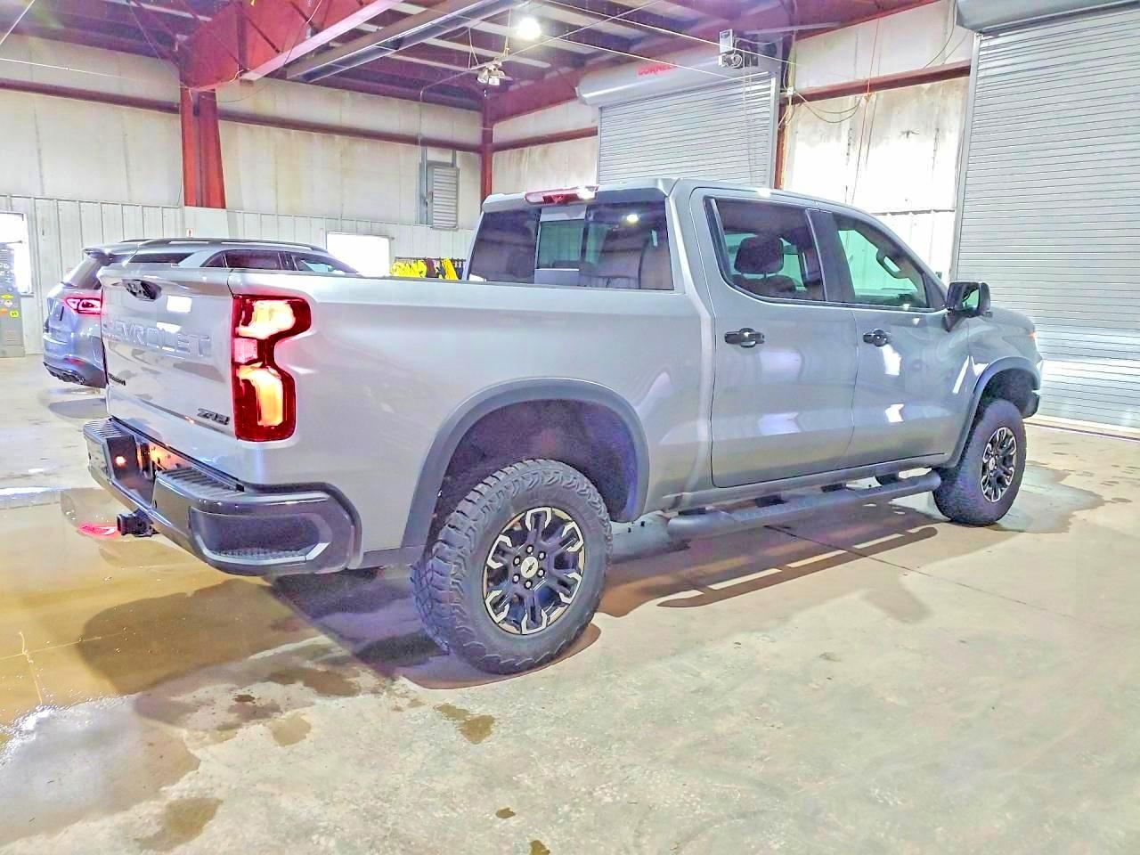 2024 CHEVROLET SILVERADO