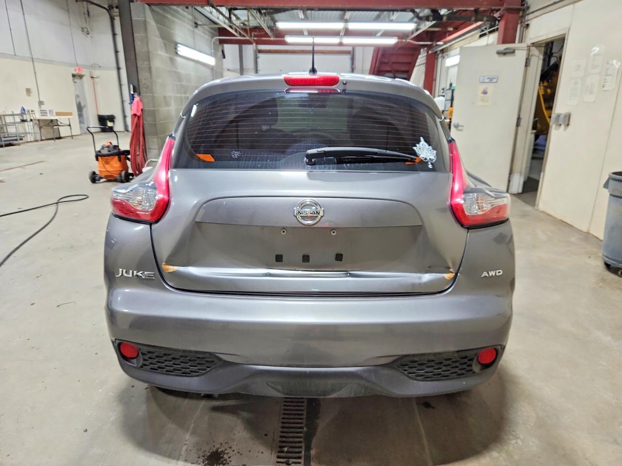 2017 NISSAN JUKE