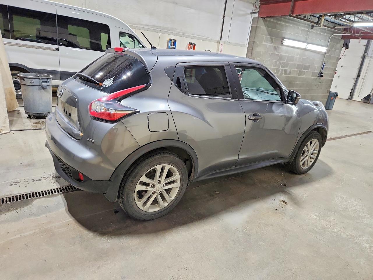 2017 NISSAN JUKE