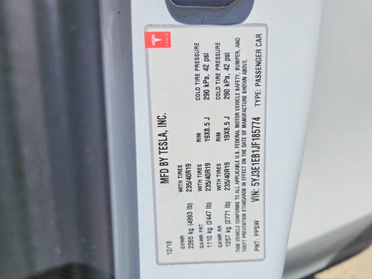 2018 TESLA MODEL 3