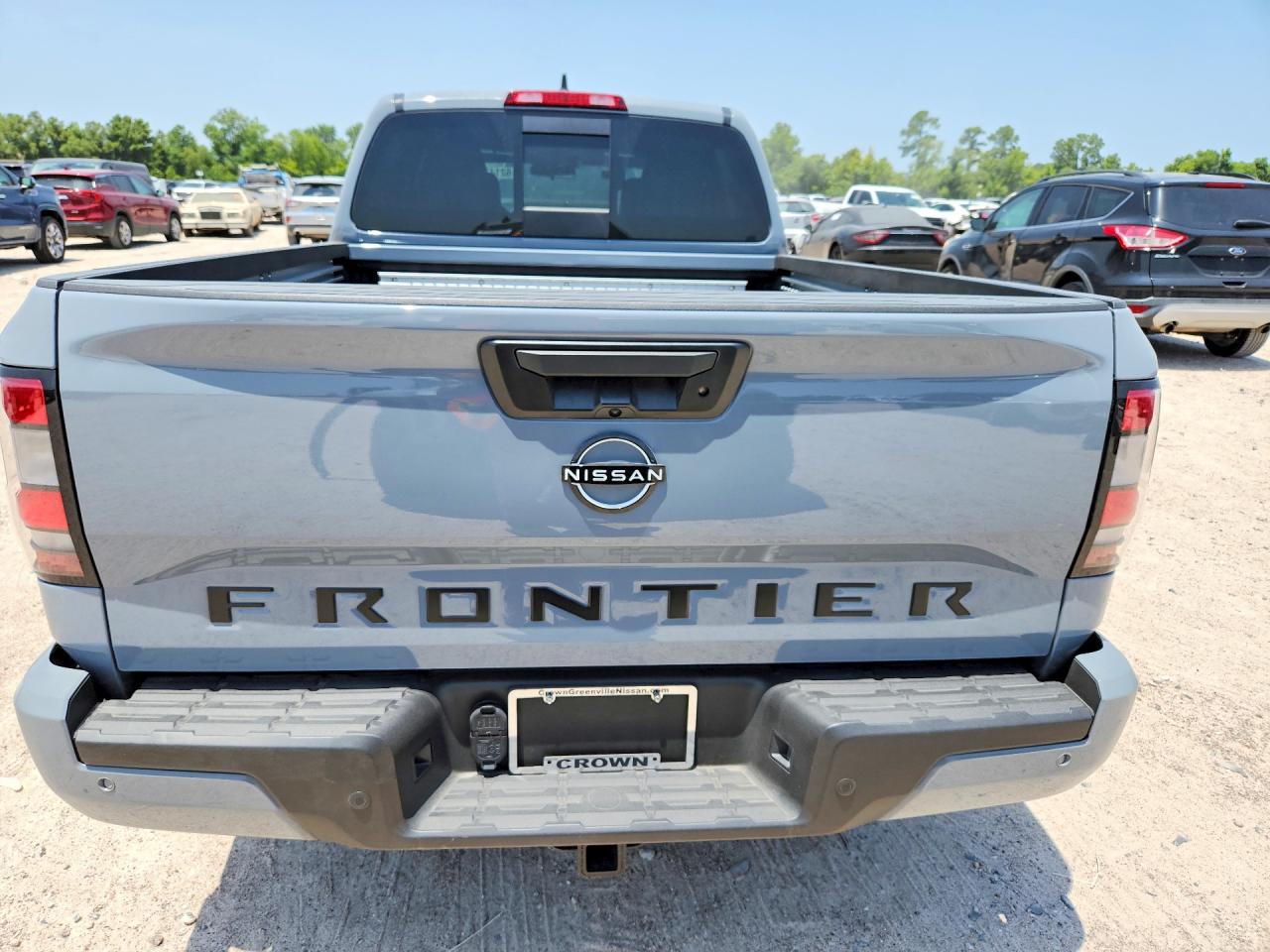 2026 NISSAN FRONTIER