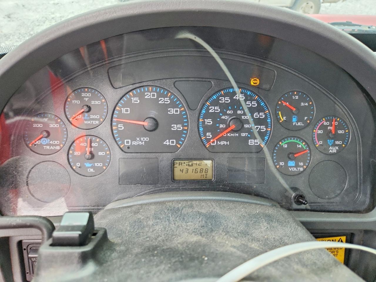 2005 INTERNATIONAL 4000 SERIE