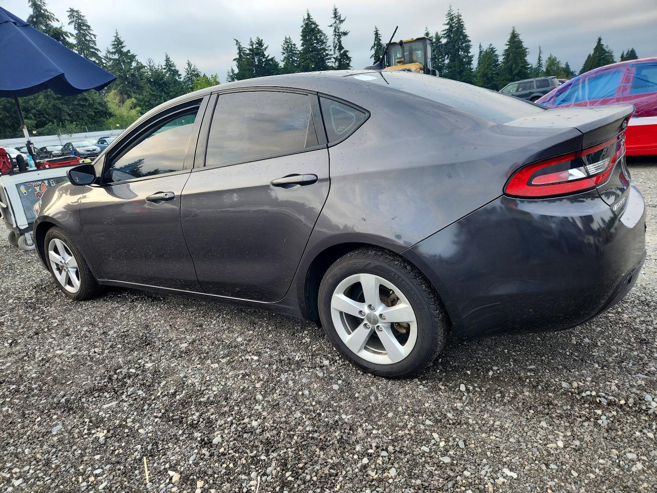 2015 DODGE DART
