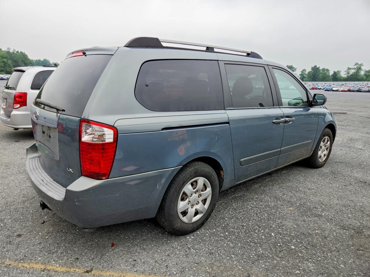 2007 KIA SEDONA