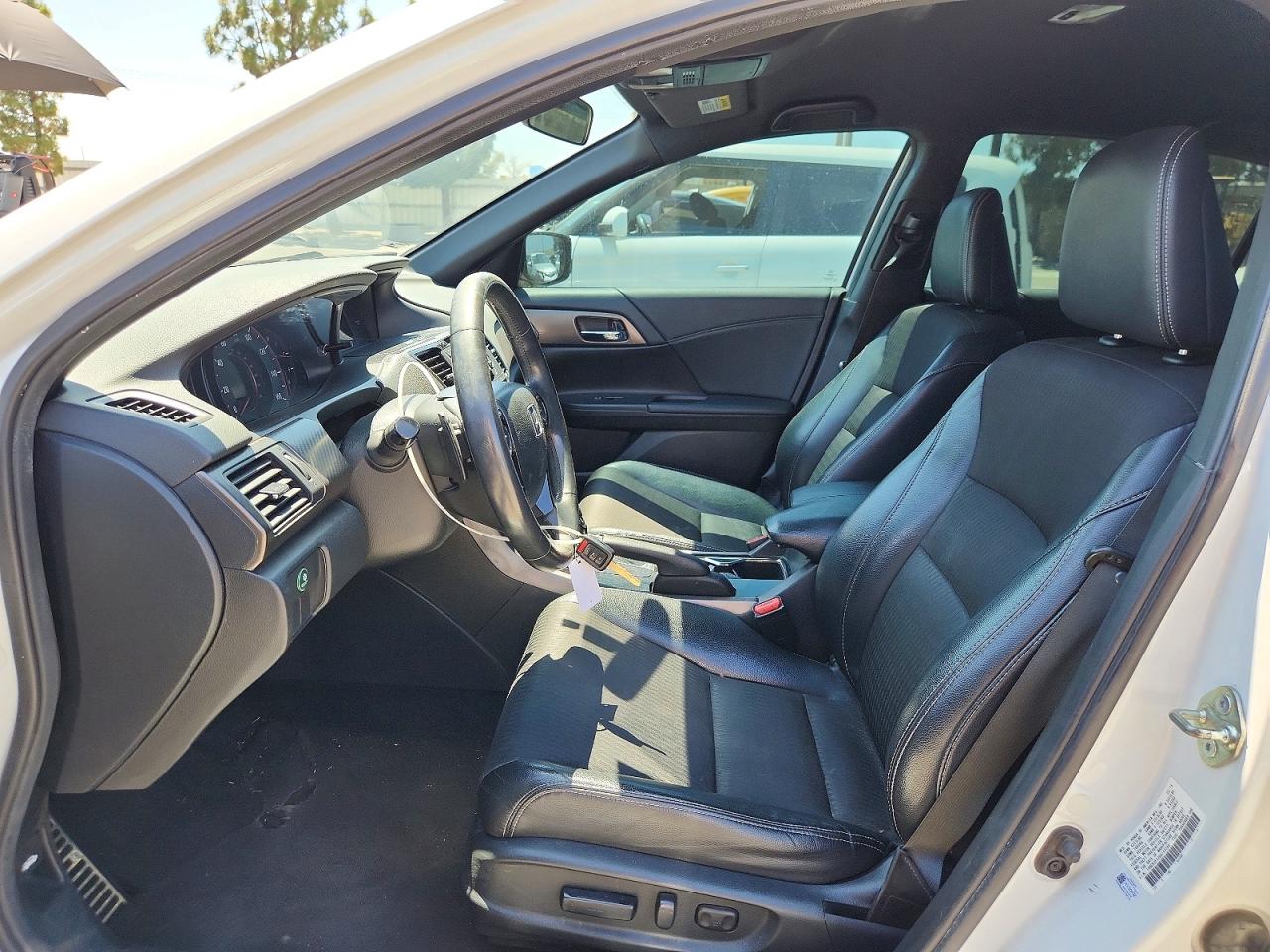 2016 HONDA ACCORD