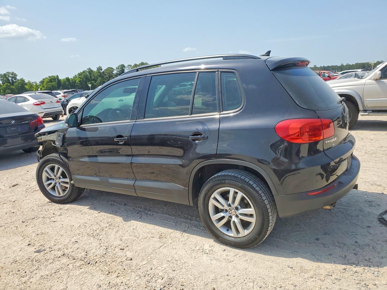 2015 VOLKSWAGEN TIGUAN