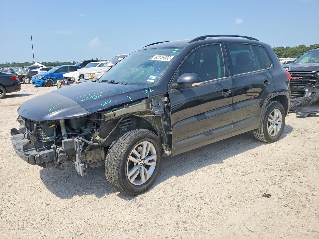 2015 VOLKSWAGEN TIGUAN