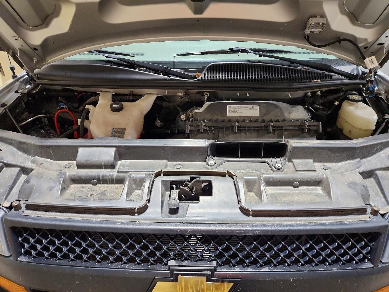 2023 CHEVROLET EXPRESS
