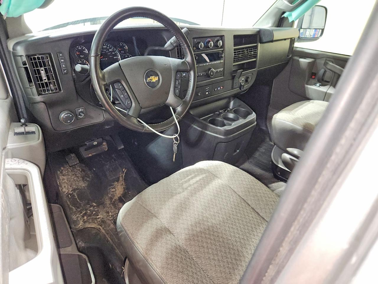 2023 CHEVROLET EXPRESS