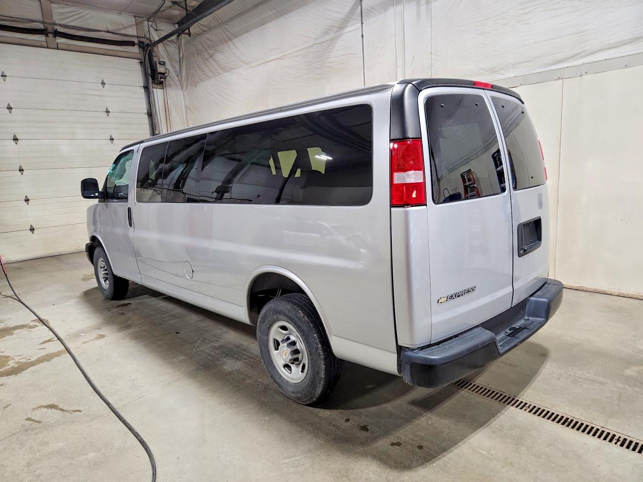 2023 CHEVROLET EXPRESS