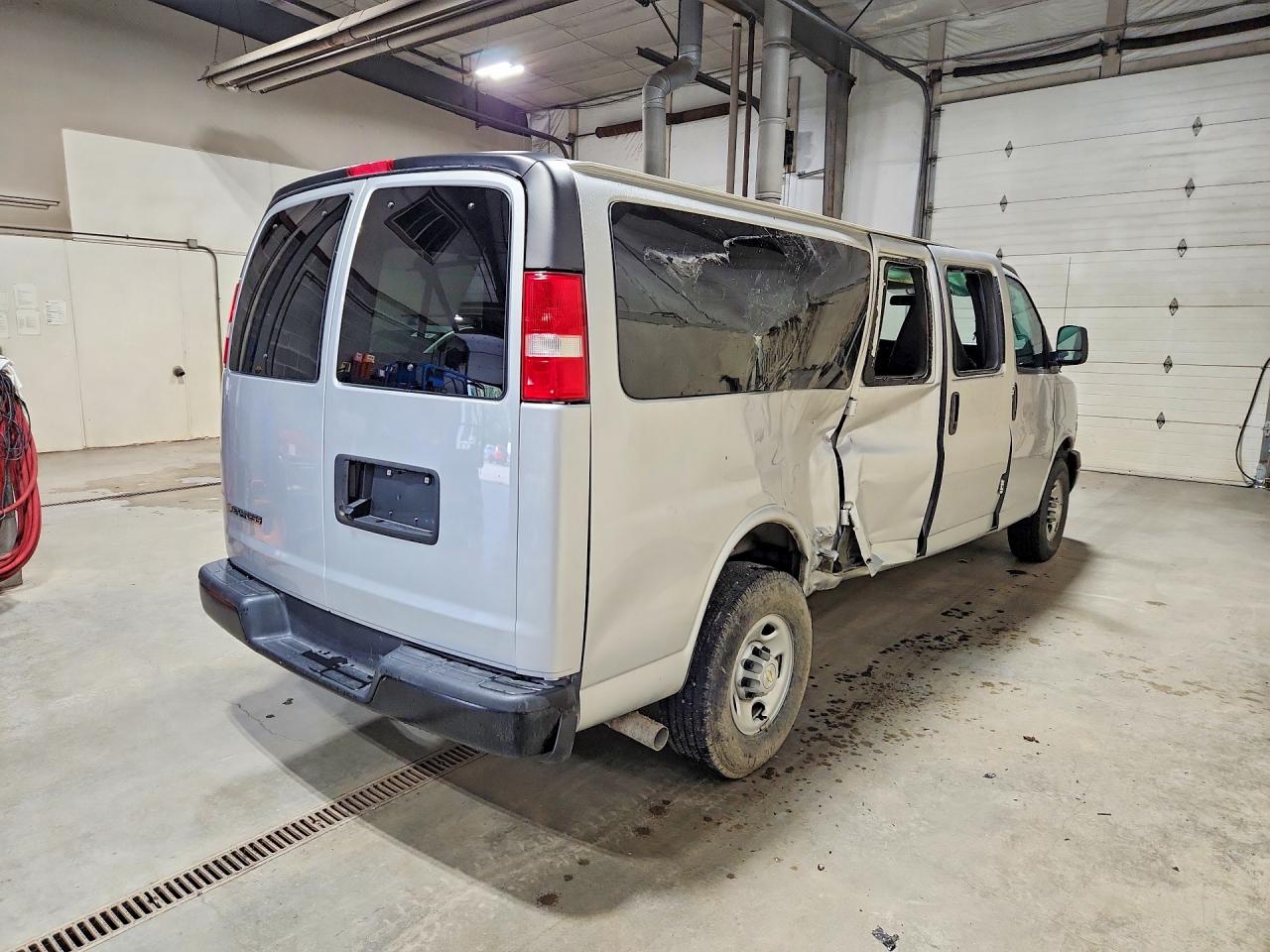 2023 CHEVROLET EXPRESS