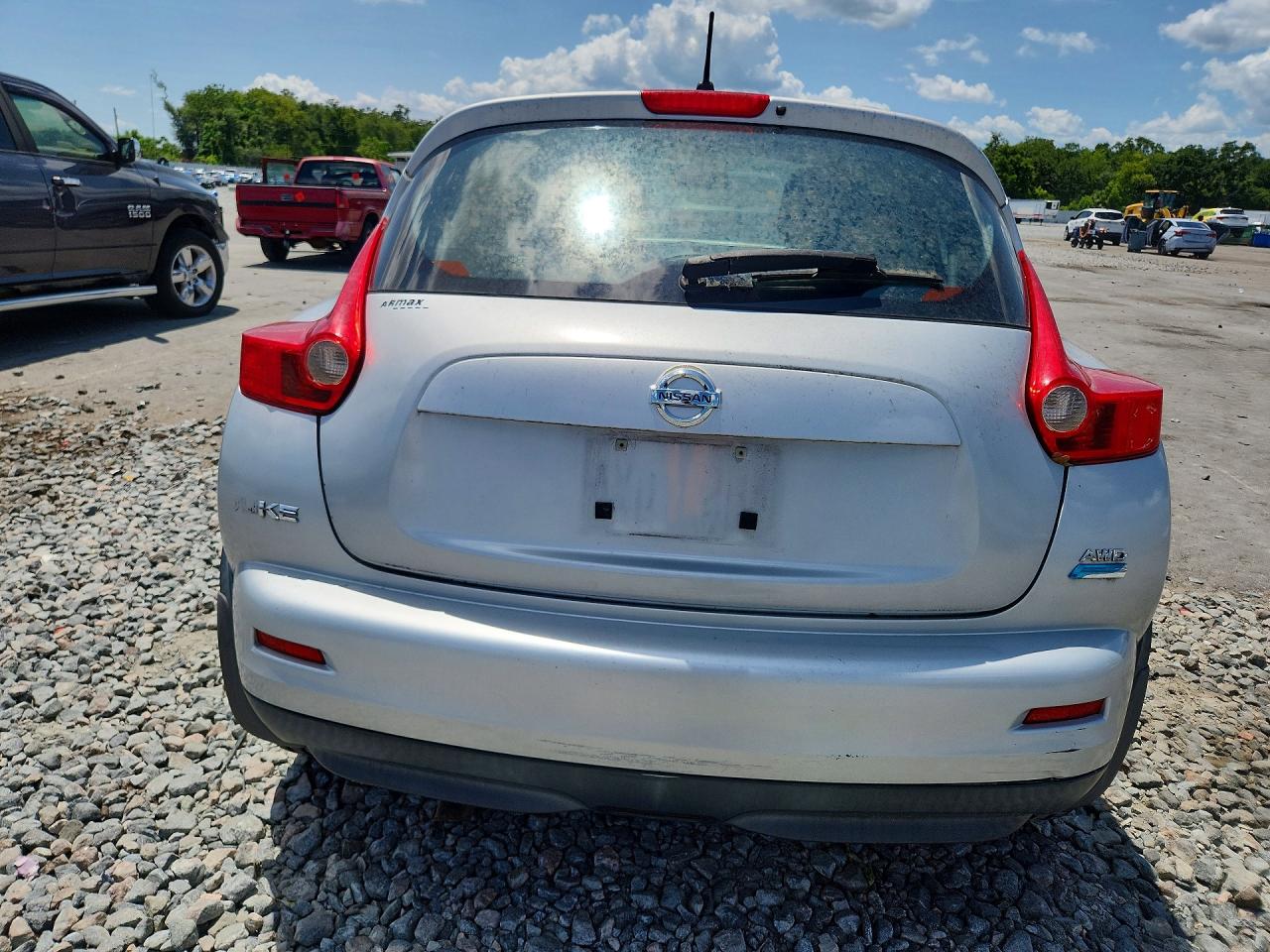 2013 NISSAN JUKE