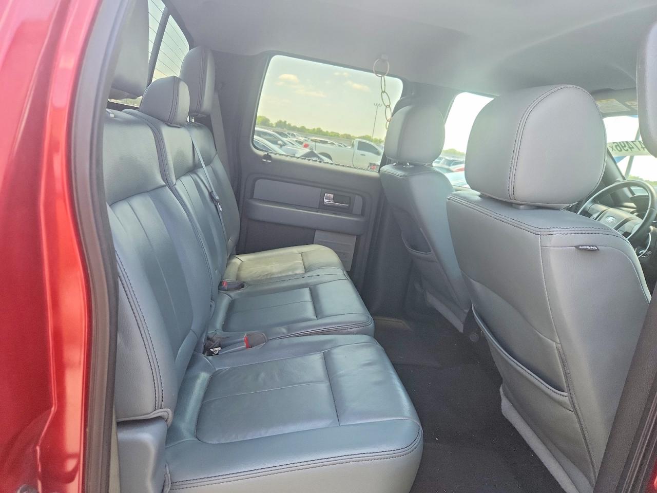 2014 FORD F150