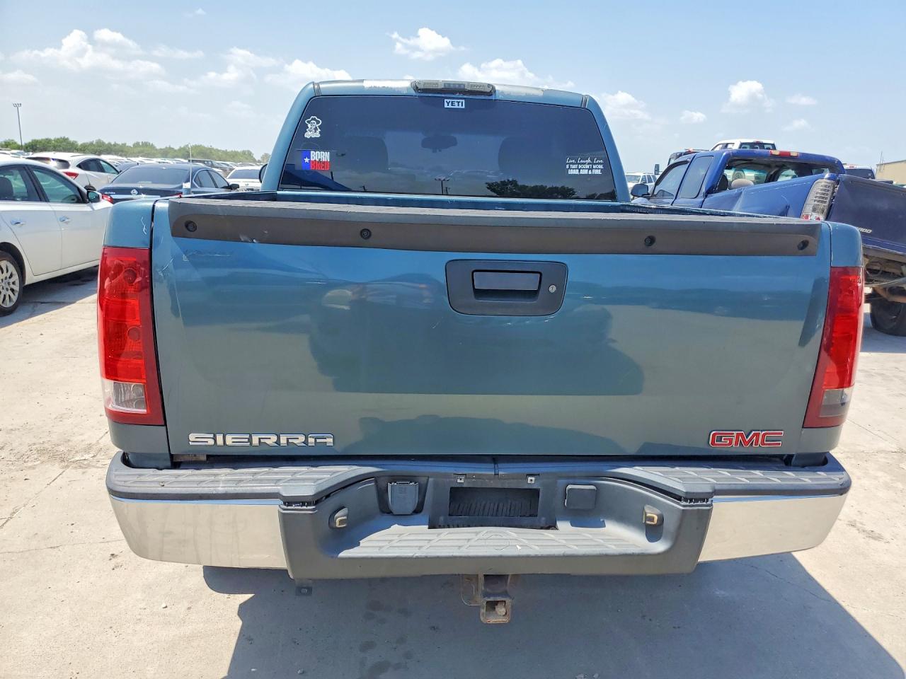 2009 GMC SIERRA