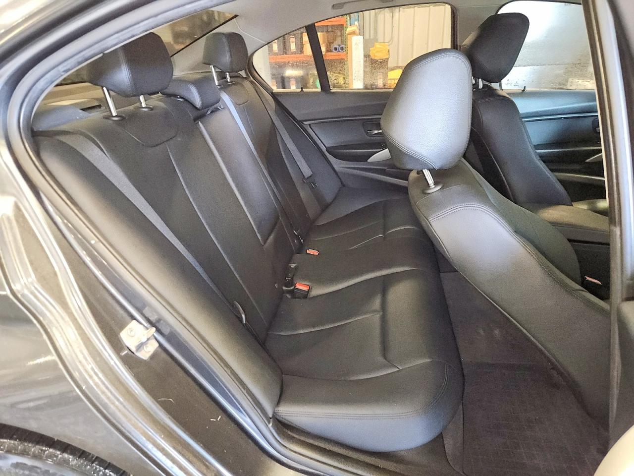 2017 BMW 3 SERIES