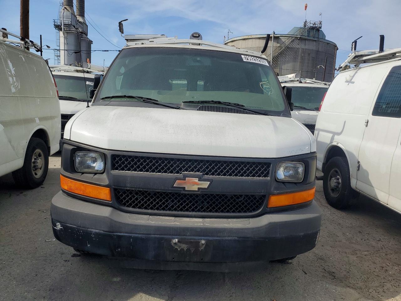 2013 CHEVROLET EXPRESS