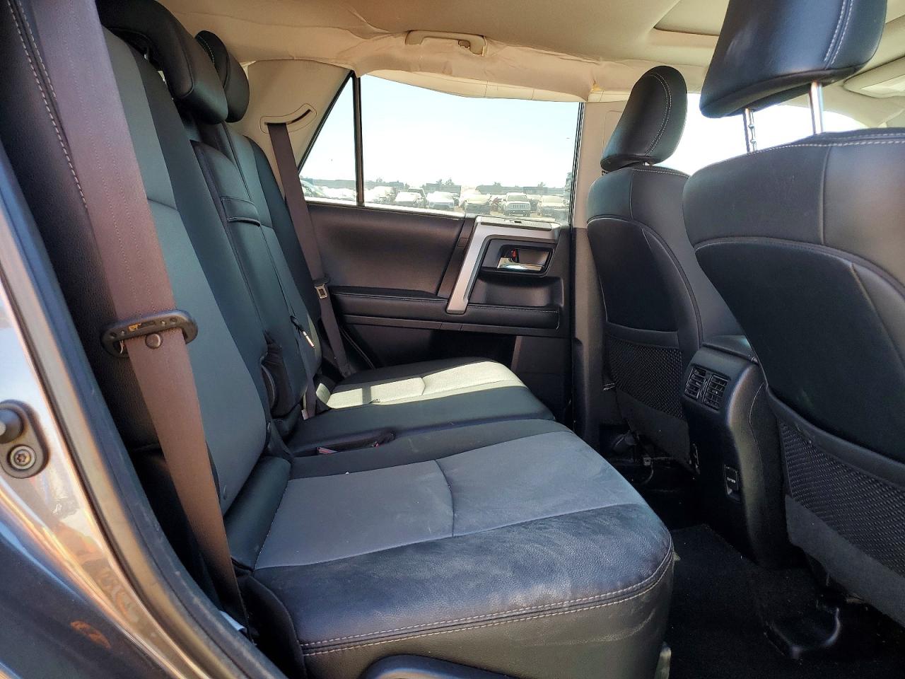 2019 TOYOTA 4RUNNER