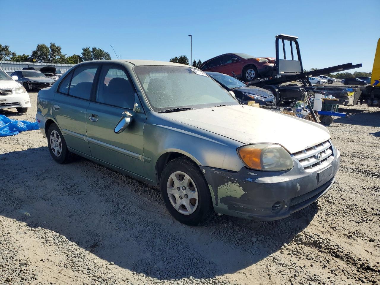 2003 HYUNDAI ACCENT