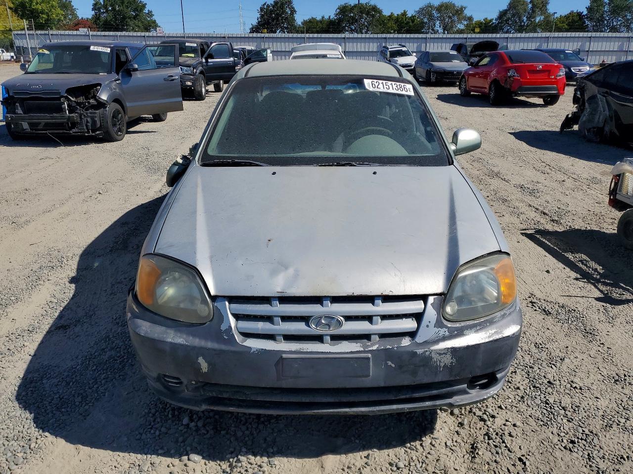 2003 HYUNDAI ACCENT