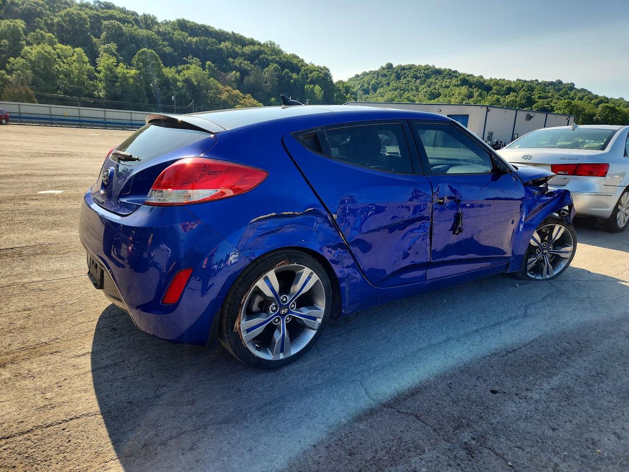 2013 HYUNDAI VELOSTER