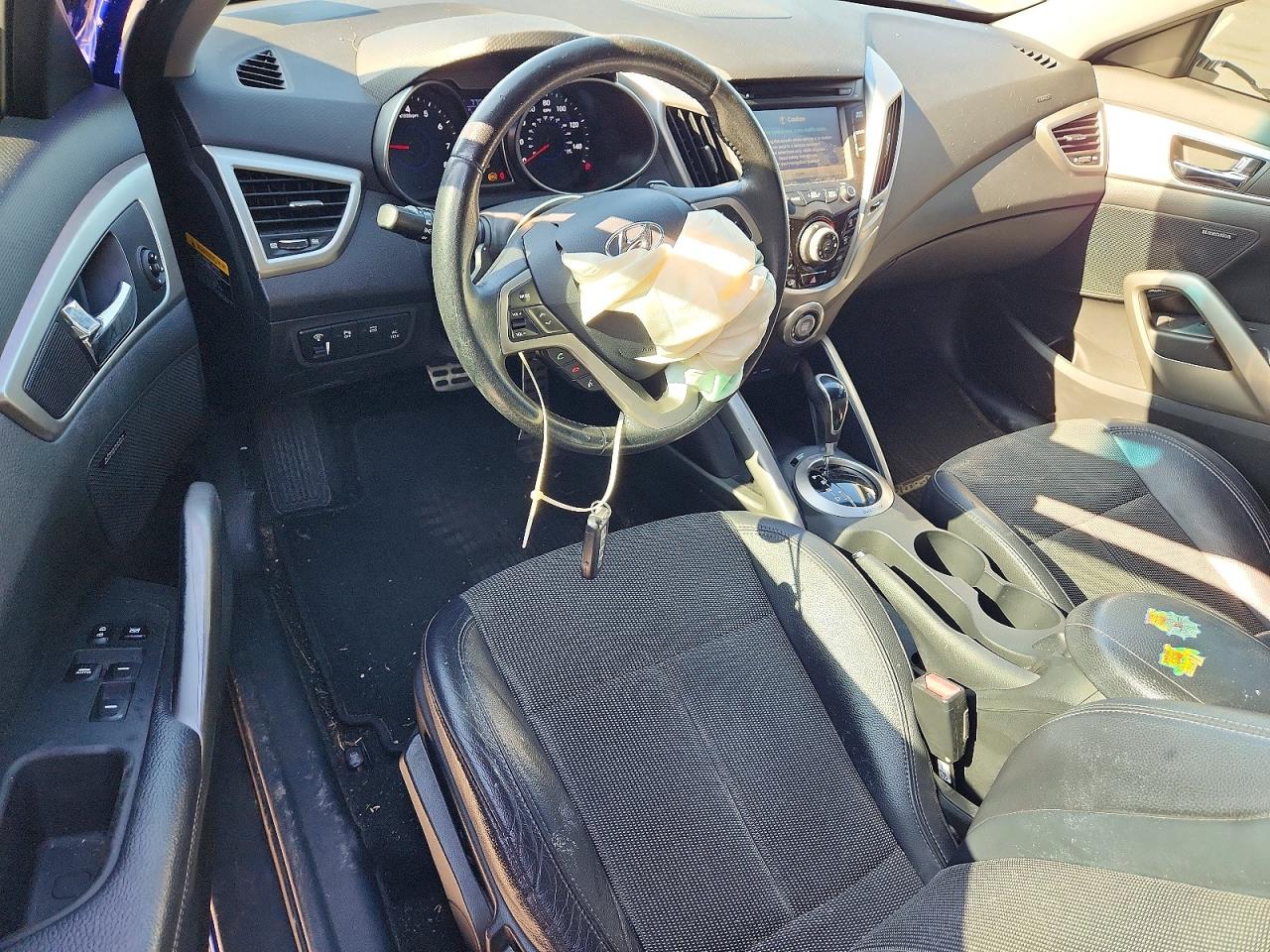2013 HYUNDAI VELOSTER