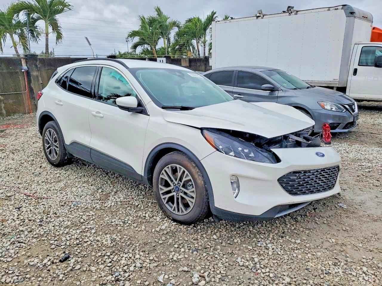 2022 FORD ESCAPE