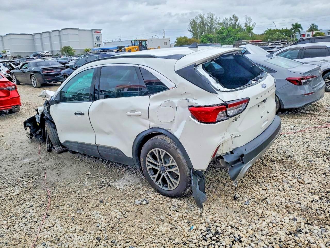 2022 FORD ESCAPE