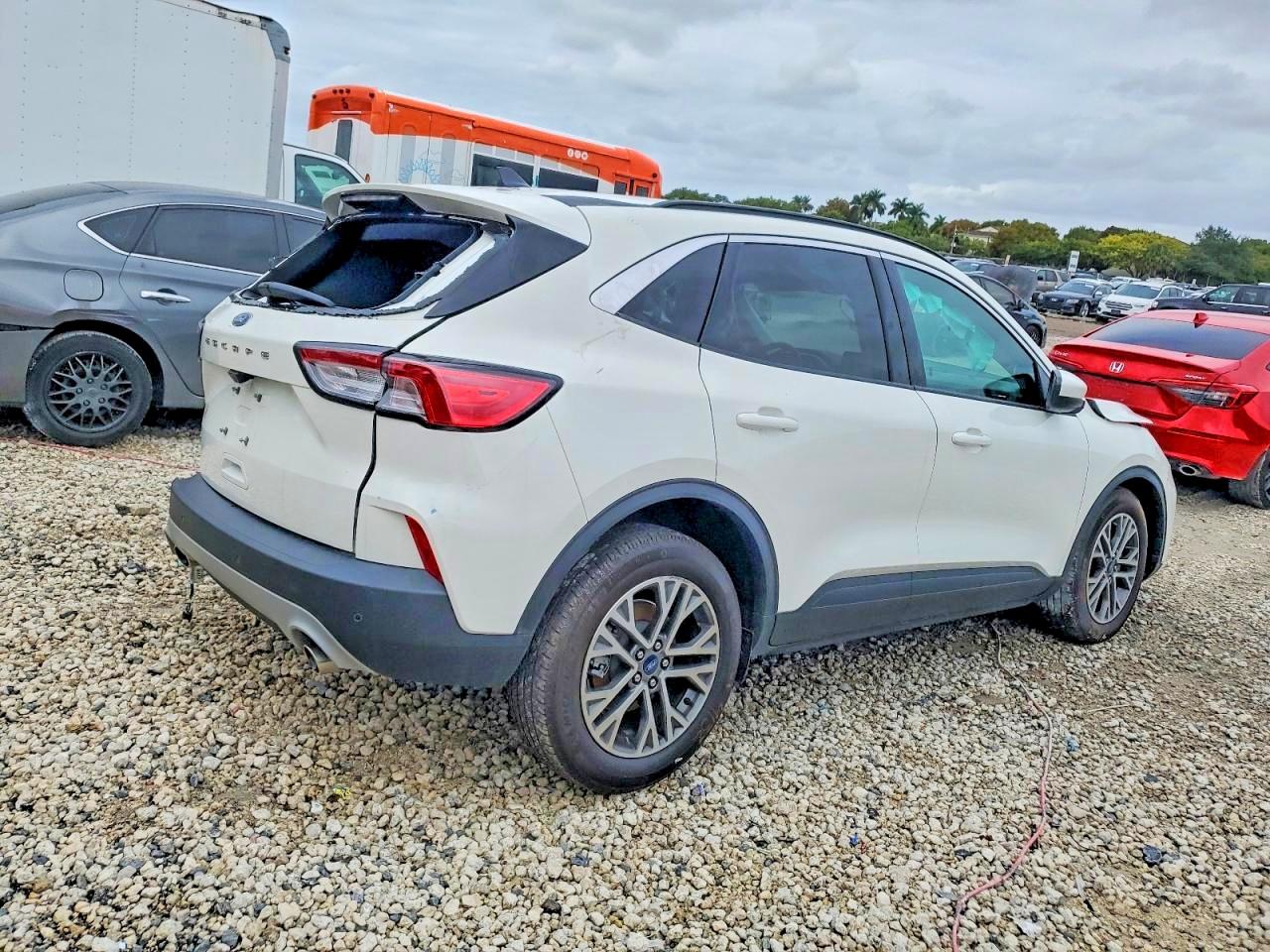 2022 FORD ESCAPE
