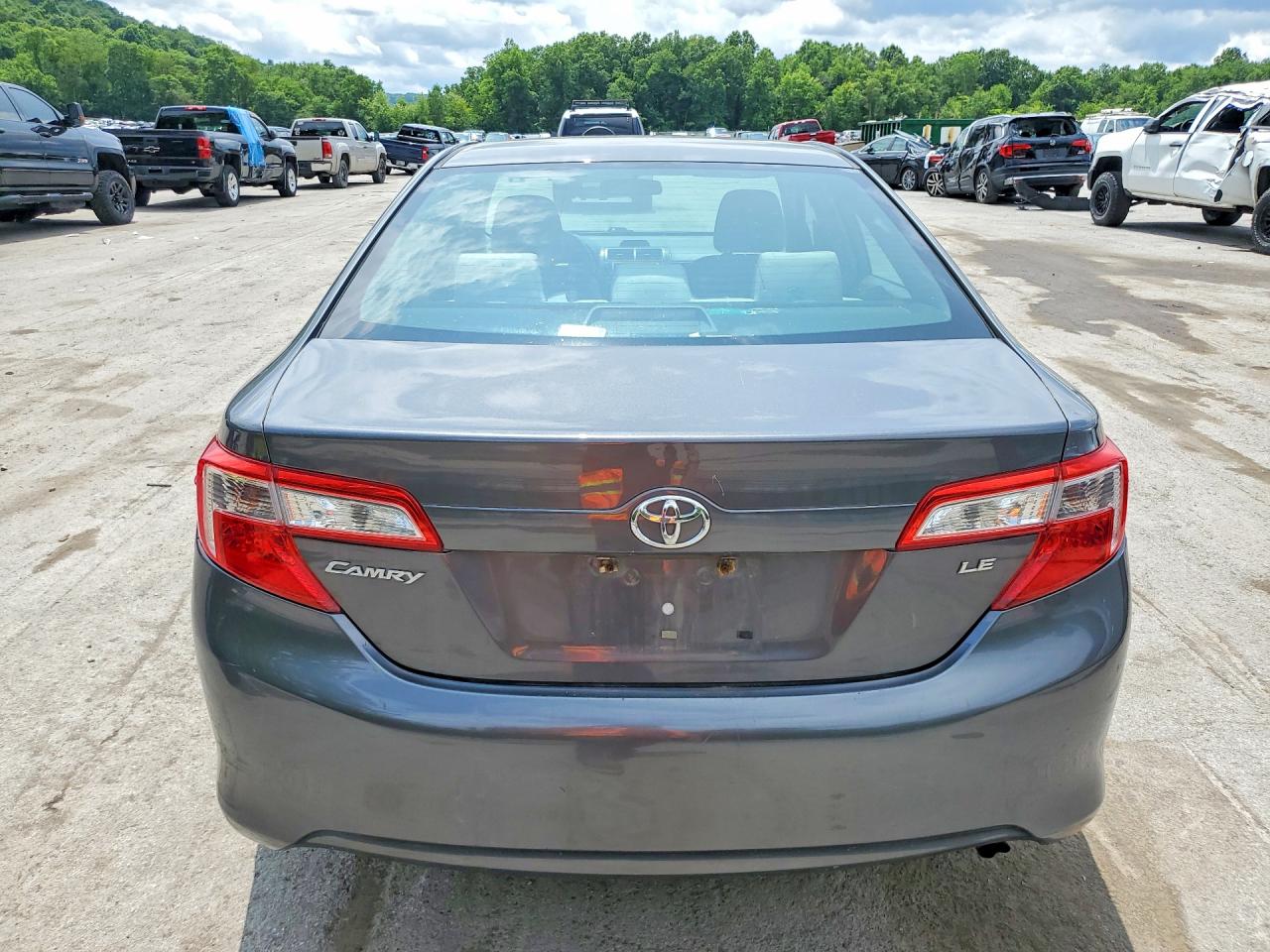 2012 TOYOTA CAMRY
